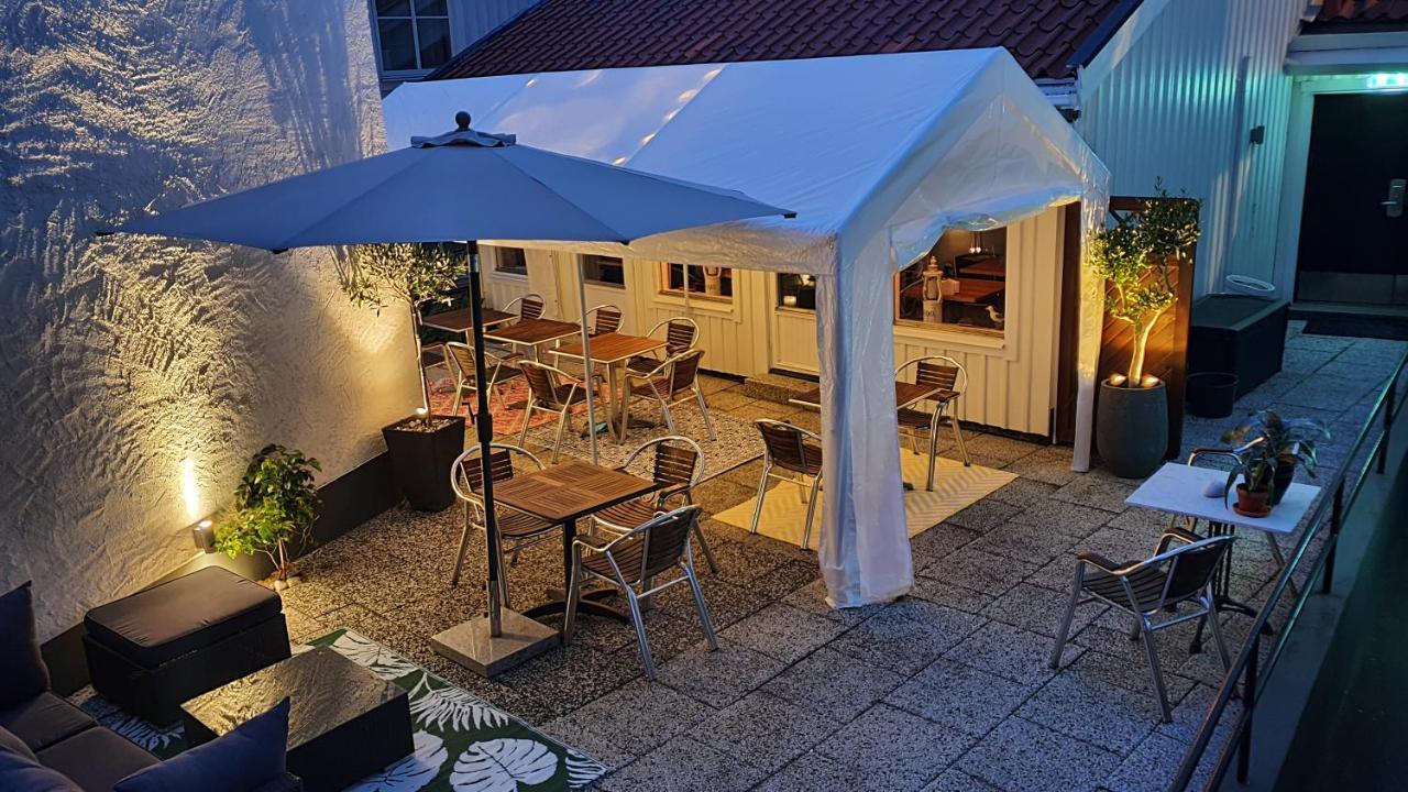 Western Centralhotellet 3*