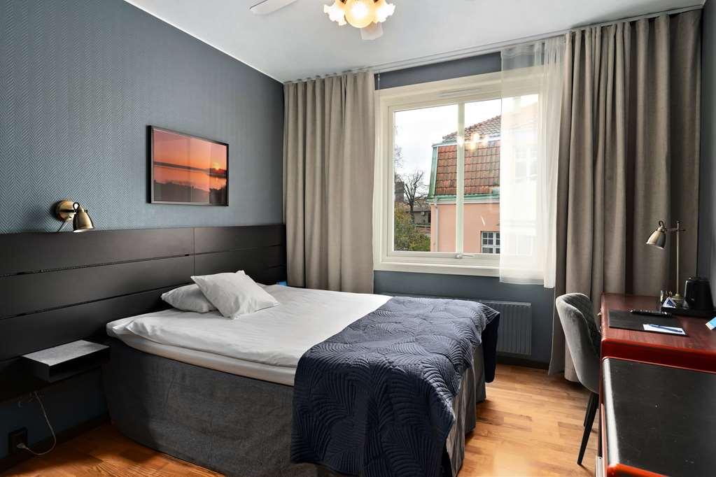 Western Centralhotellet 3*